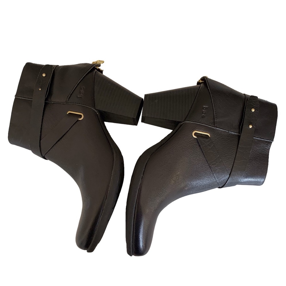 B.O.C BLACK LEATHER ANKLE BOOTS - Picture 8 of 15